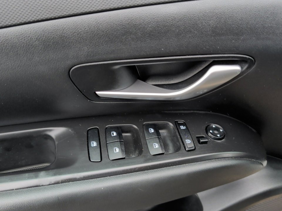 Used 2023 Hyundai Santa Cruz SEL w/ Activity Package image 32