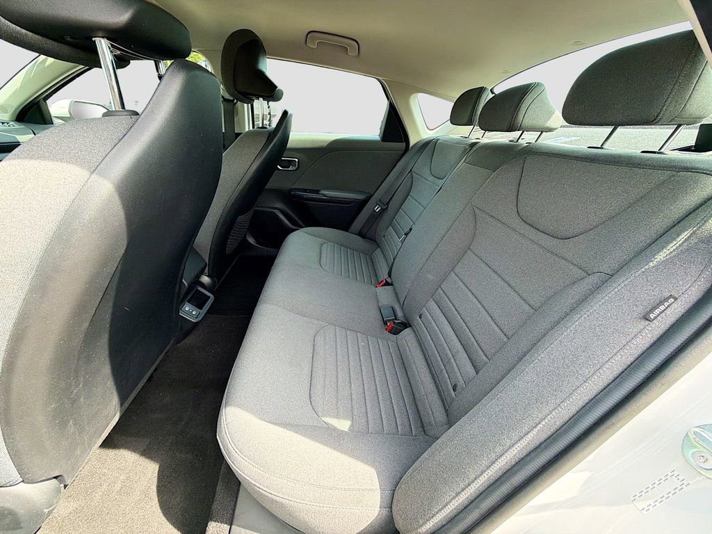 Used 2025 Kia K4 EX FWD image 13