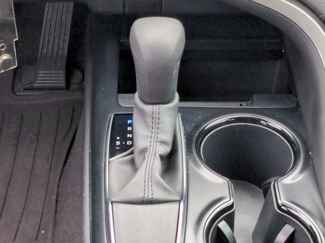 Used 2020 Toyota Camry LE FWD image 18