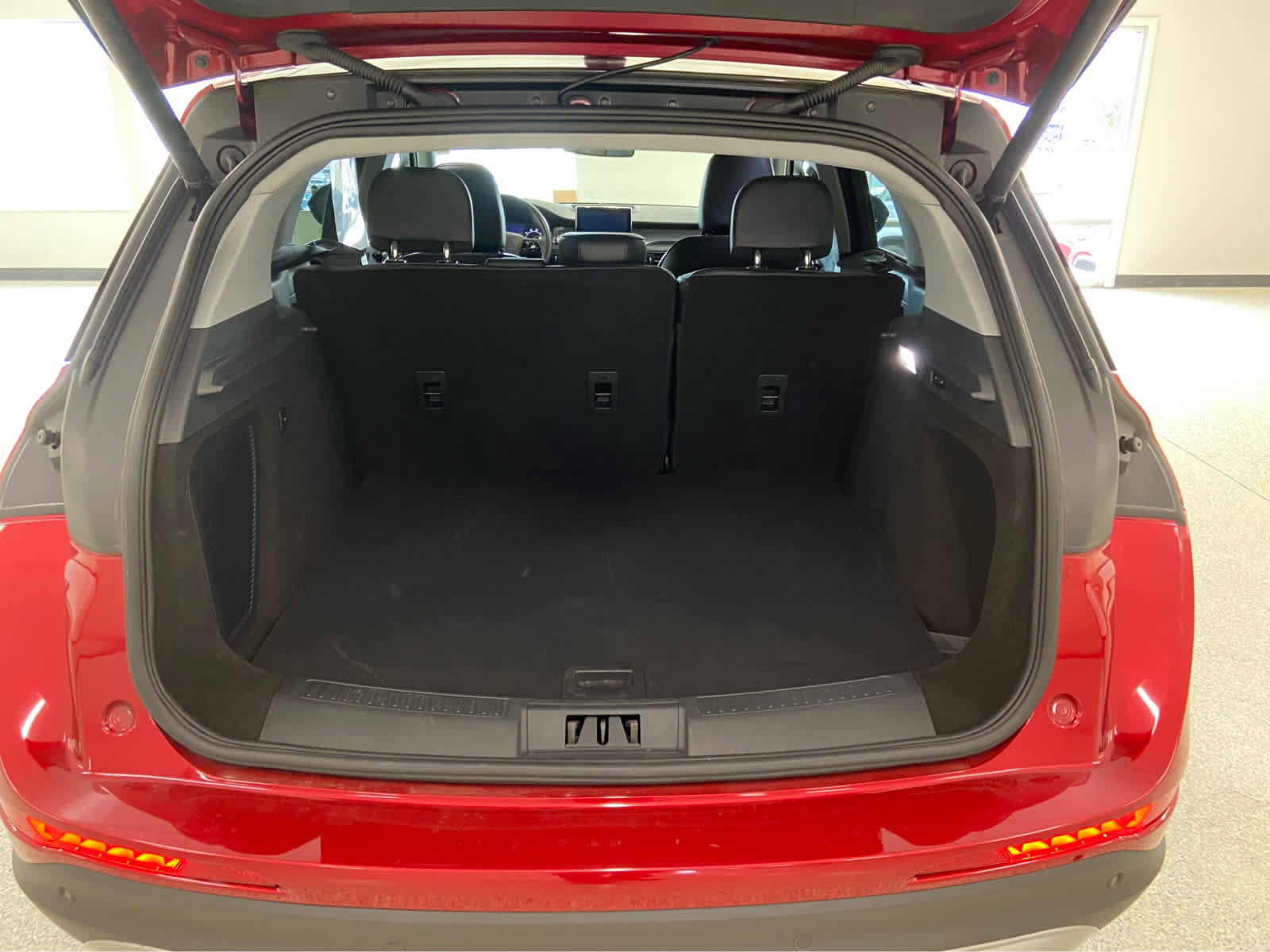 Used 2022 Lincoln Corsair AWD w/ Premium Package image 10