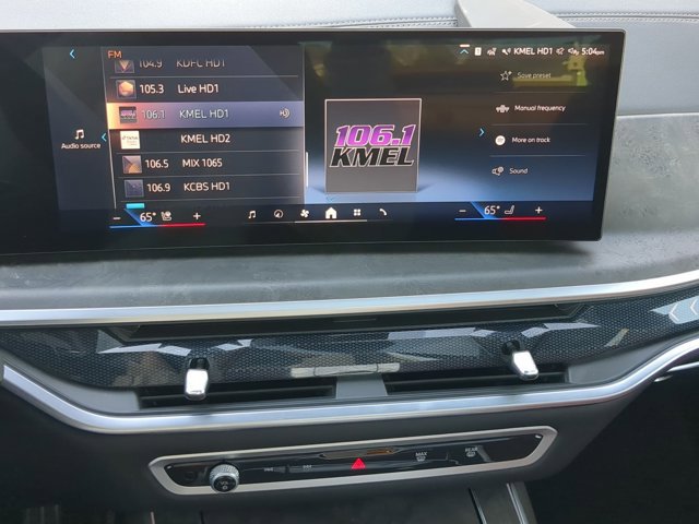 Used 2024 BMW X7 xDrive40i w/ M Sport Package image 15