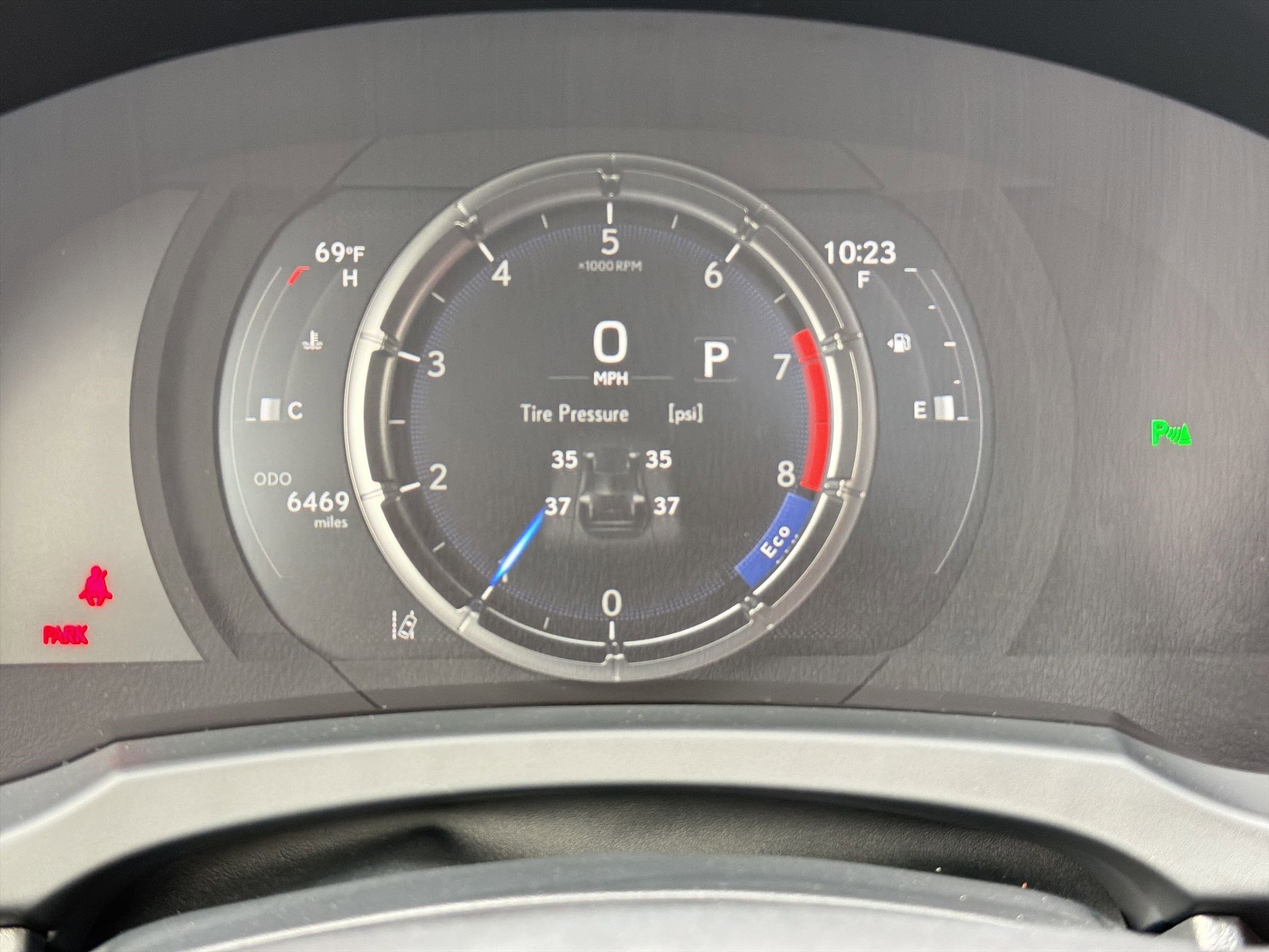 Used 2023 Lexus RC 350 F Sport image 17