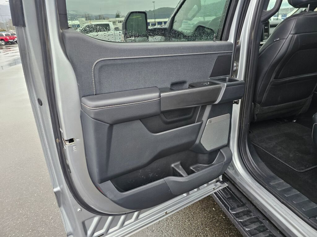 Certified 2025 Ford F150 Lariat AWD/4WD image 12