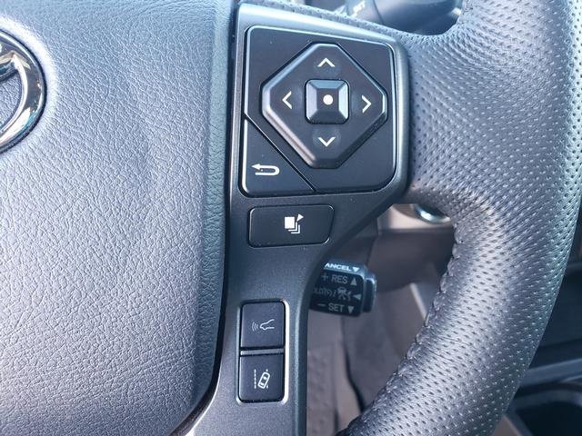 Used 2023 Toyota Tacoma TRD Sport image 22