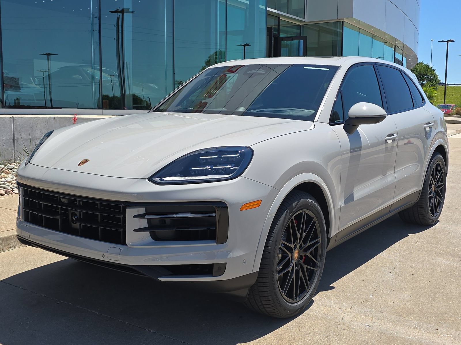 New 2026 Porsche Cayenne S