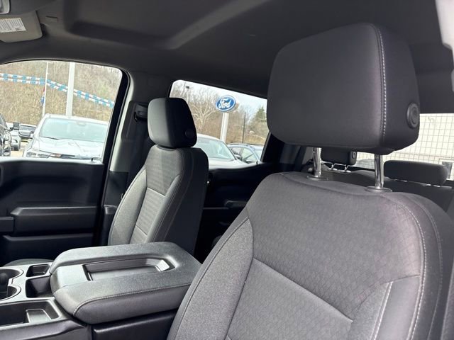 Used 2024 Chevrolet Silverado 1500 Custom w/ LPO, Dark Essentials Package image 10