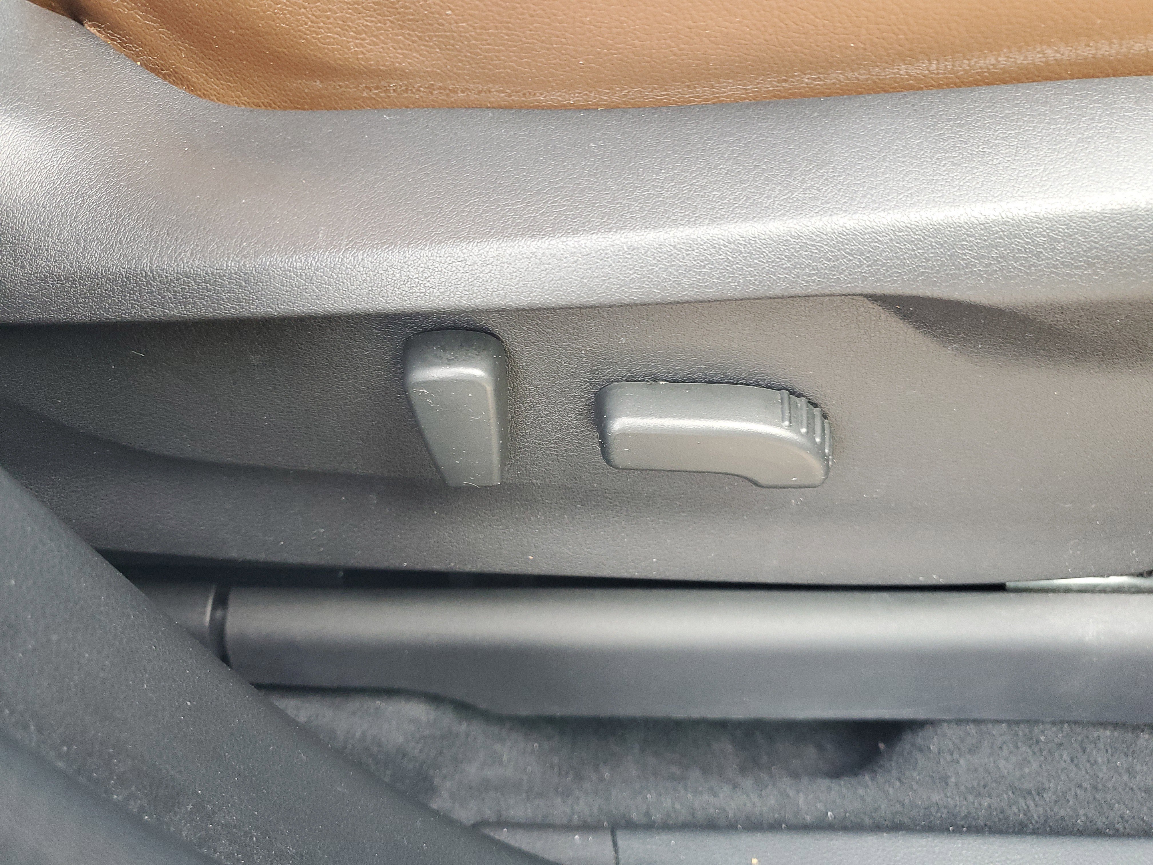 Used 2020 Subaru Ascent Touring w/ Popular Package #2A image 9