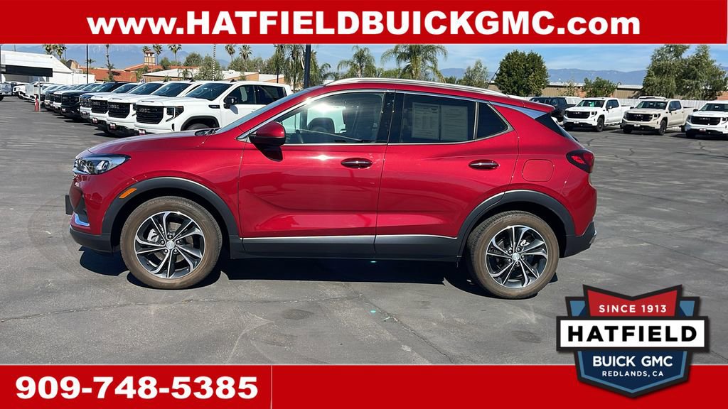 Used 2020 Buick Encore GX Essence w/ Advanced Technology Package image 2