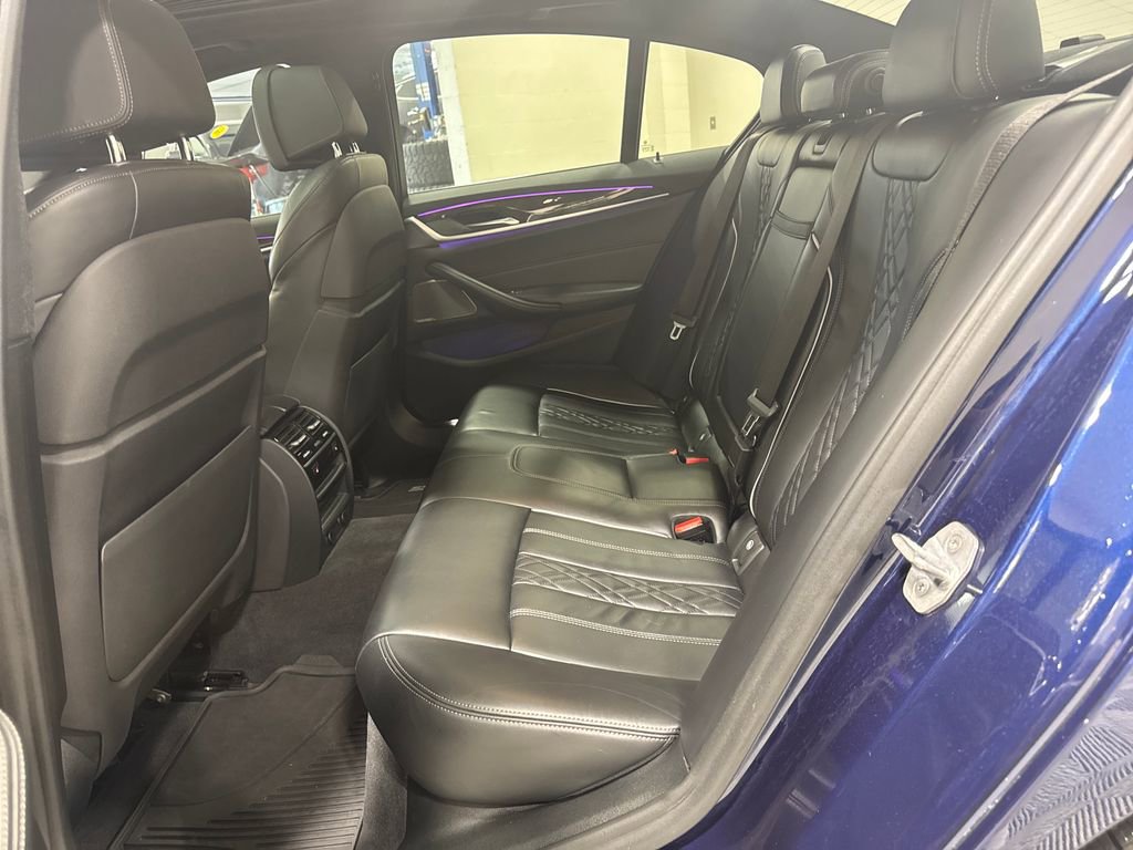 Used 2018 BMW 540i xDrive image 41