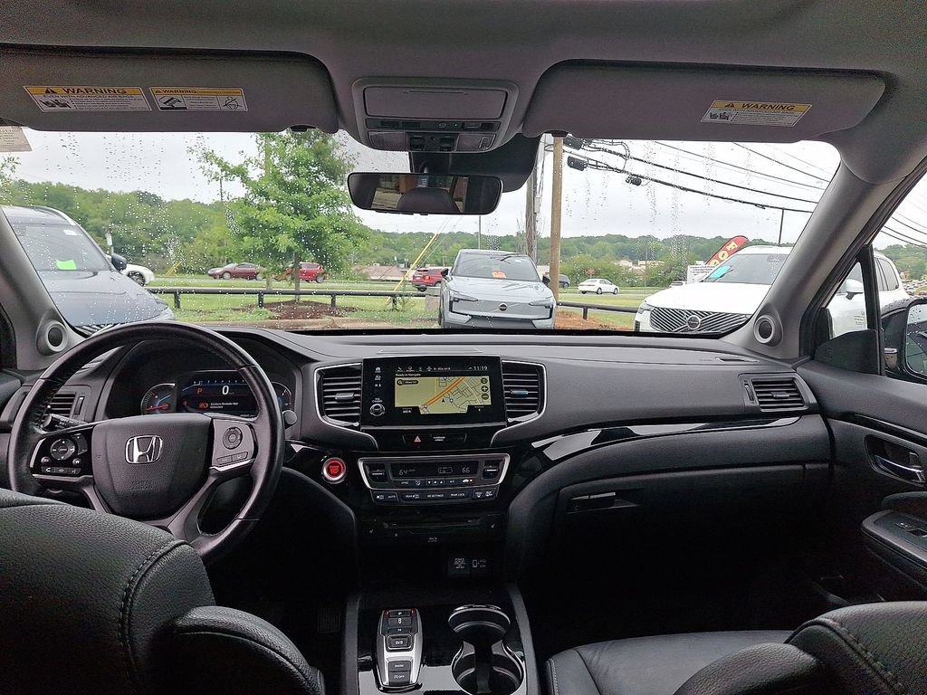 Used 2021 Honda Pilot Touring image 10