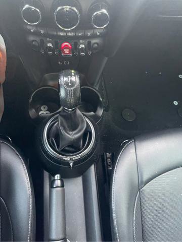 Used 2015 MINI Cooper 4-Door Hardtop image 20