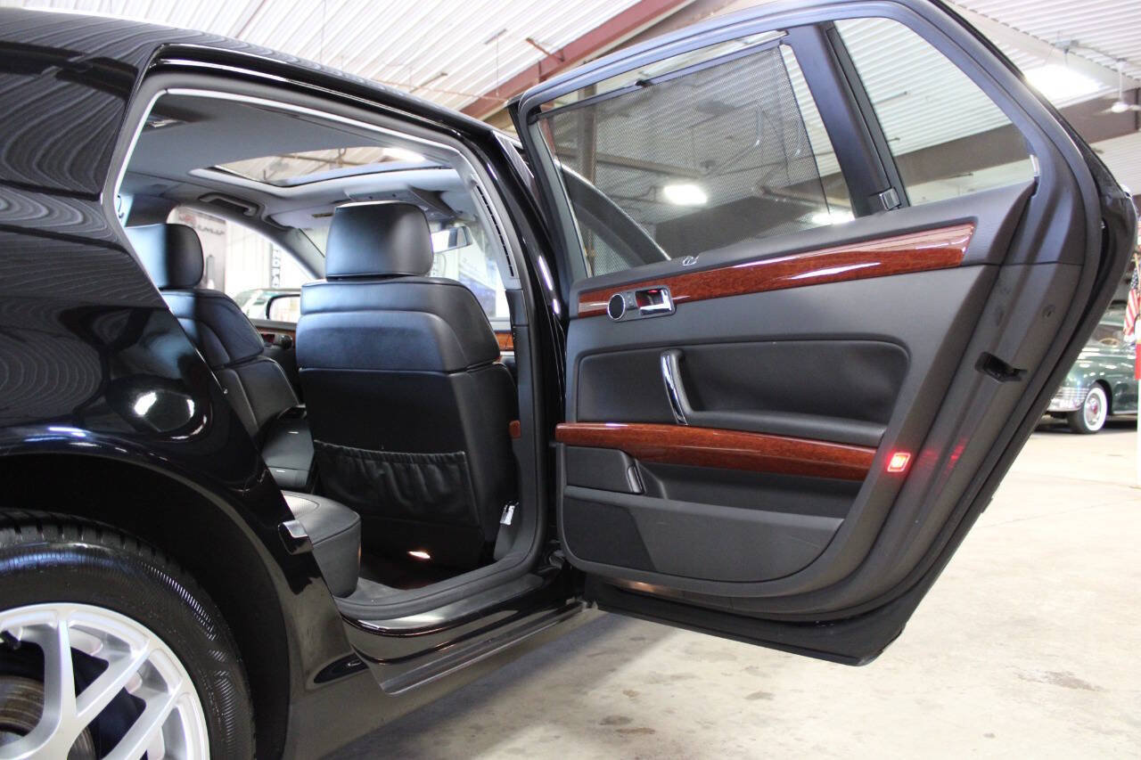 Used 2004 Volkswagen Phaeton V8 AWD/4WD image 26