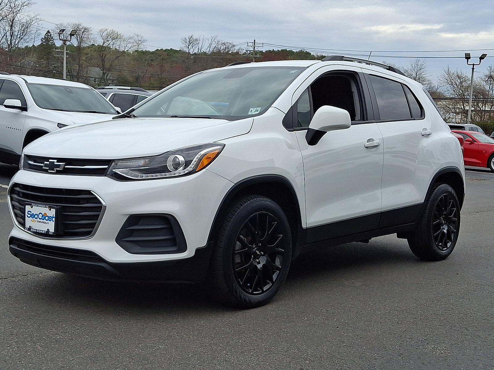 Used 2022 Chevrolet Trax LT w/ Driver Confidence Package image 3