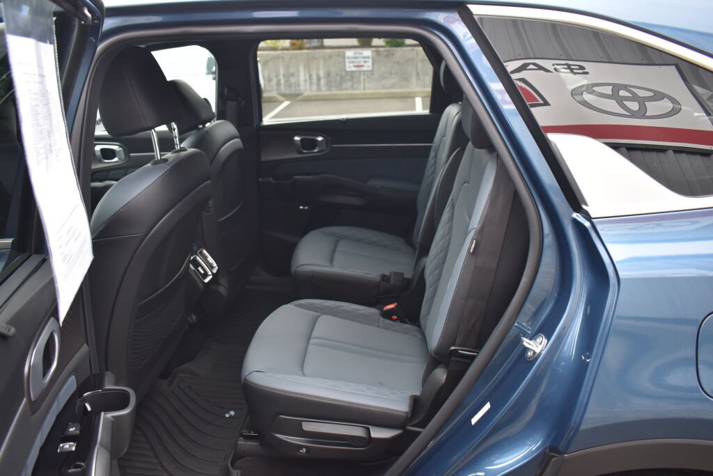 Used 2025 Kia Sorento SX Prestige AWD/4WD image 20