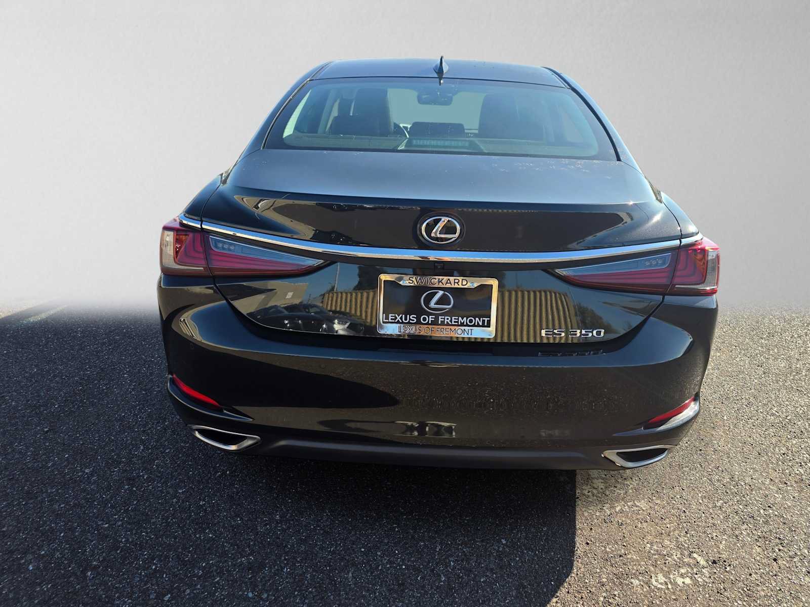 Certified 2022 Lexus ES 350 w/ Premium Package FWD image 4