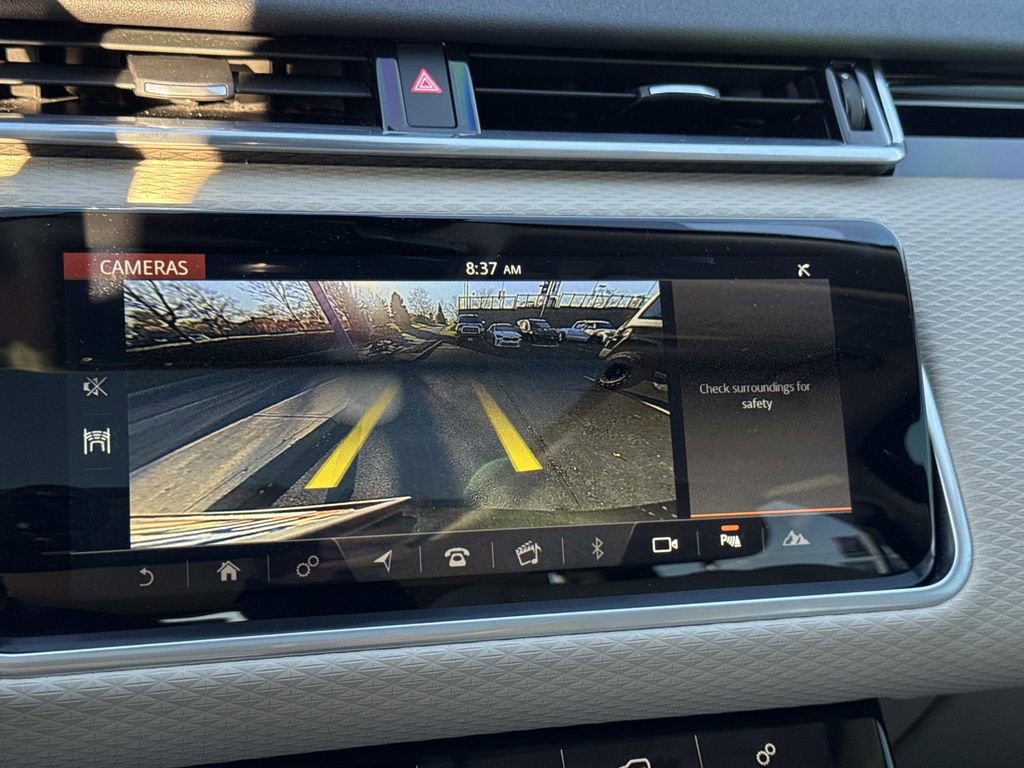 Used 2020 Land Rover Range Rover Velar S image 21
