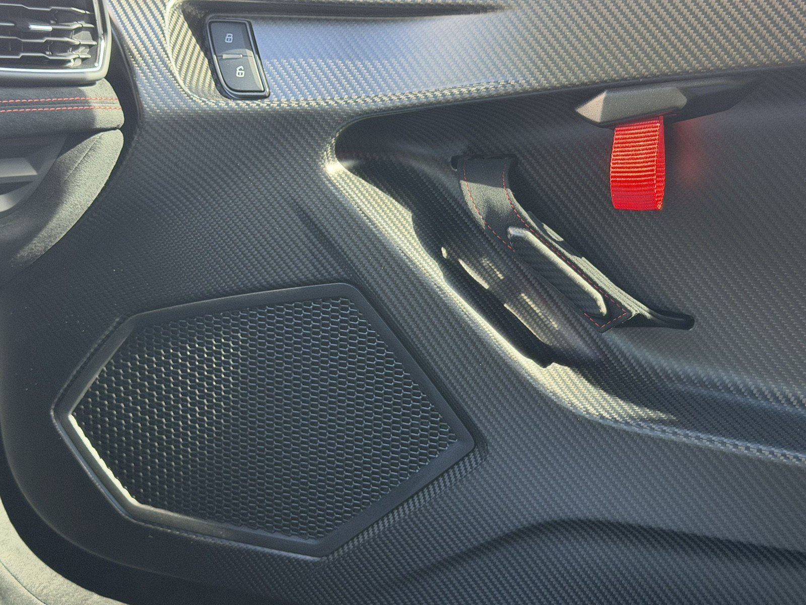 Used 2024 Lamborghini Huracan STO RWD image 21