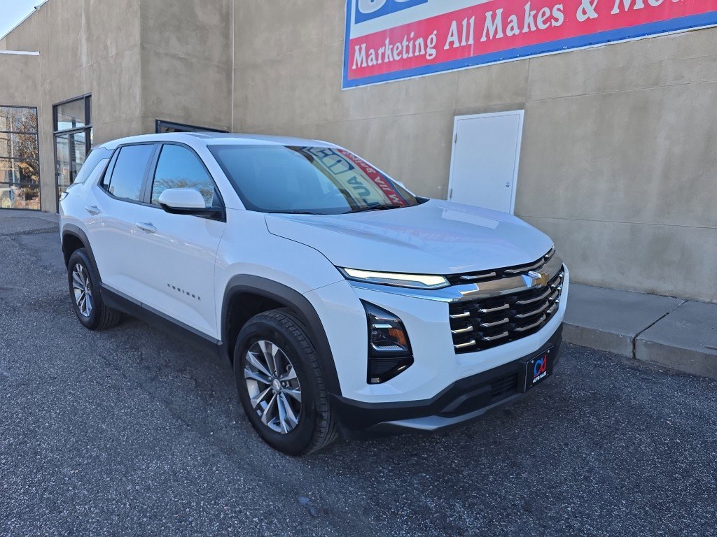 Used 2025 Chevrolet Equinox LT image 6