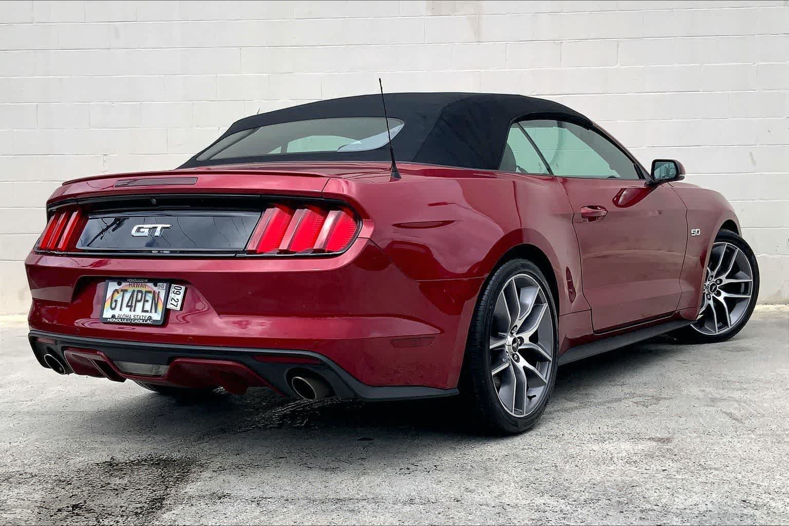 Used 2017 Ford Mustang GT Premium w/ Equipment Group 401A RWD image 21