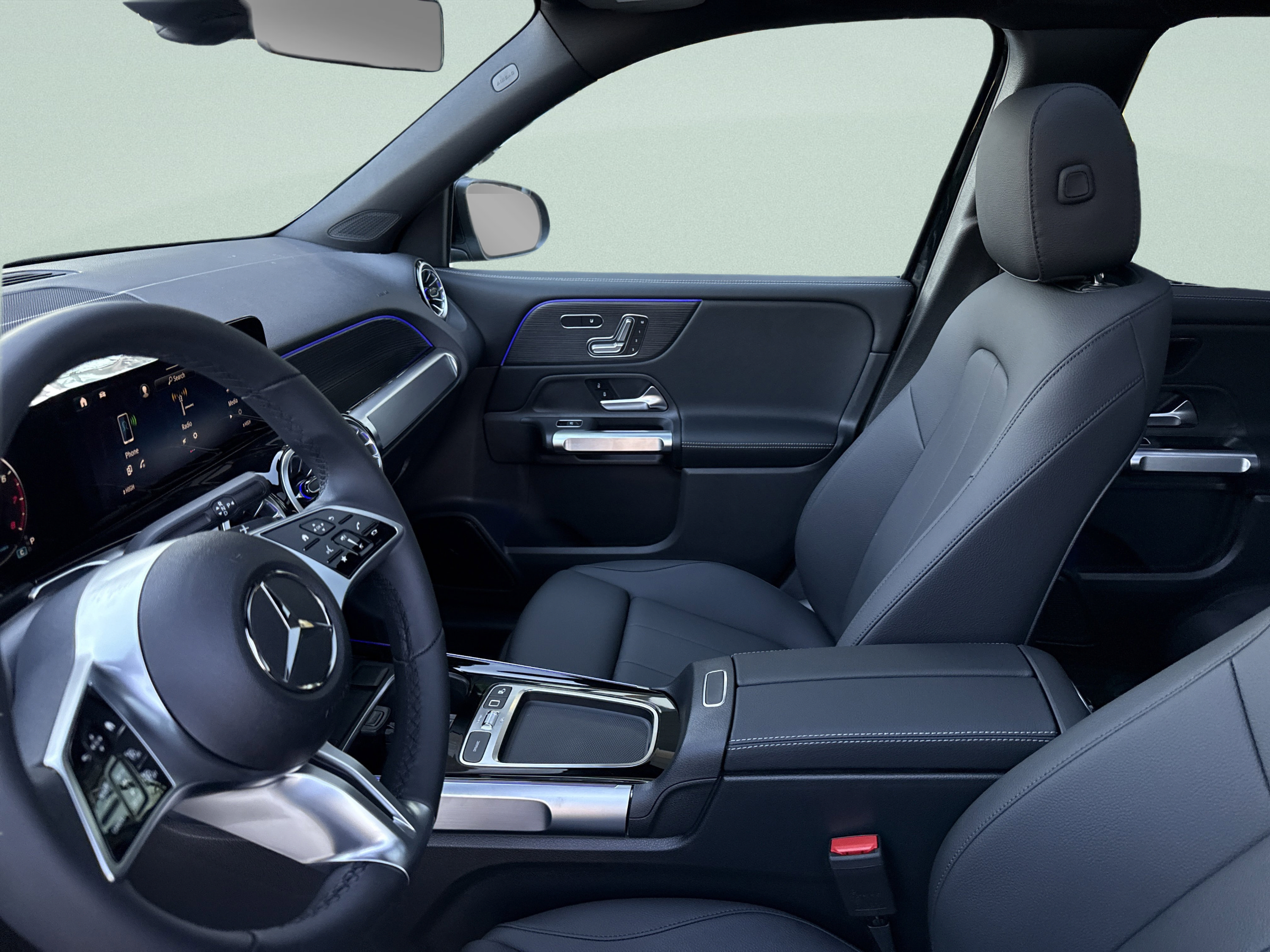 New 2026 Mercedes-Benz GLB 250 image 23
