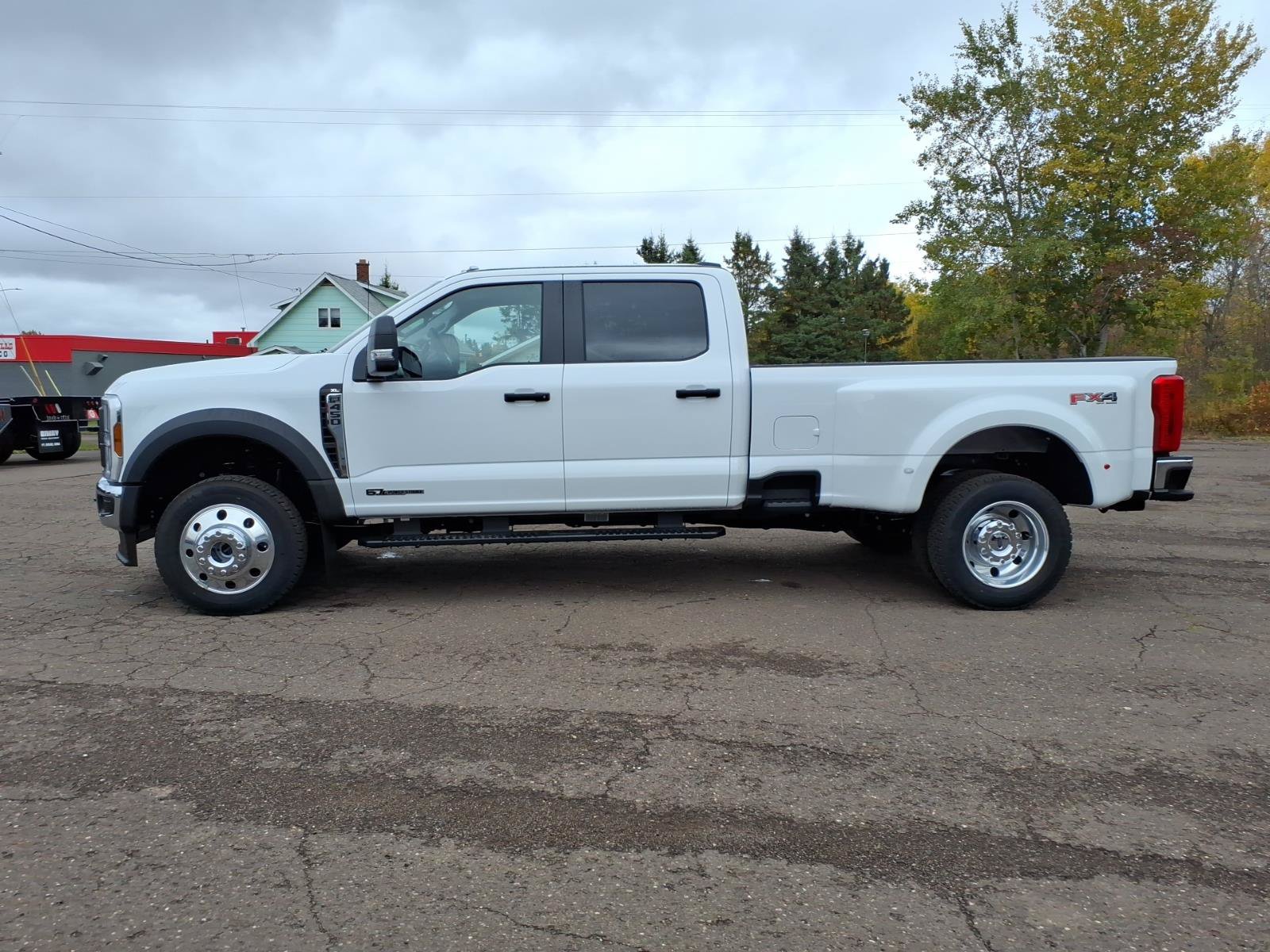 Used 2026 Ford F450 XL w/ XL Chrome Package AWD/4WD image 3