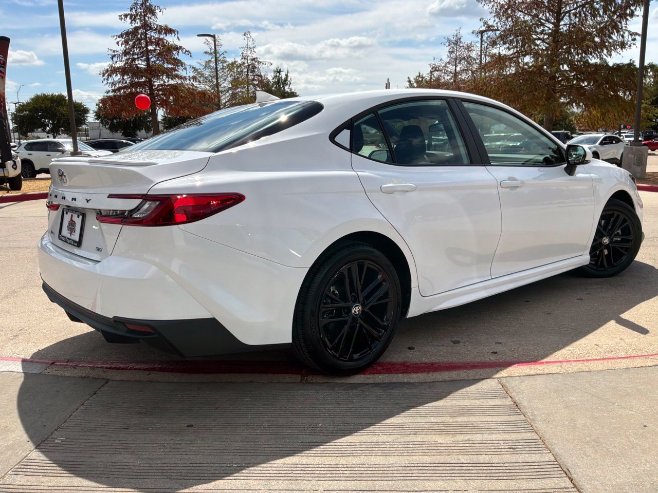 Used 2026 Toyota Camry SE FWD image 6