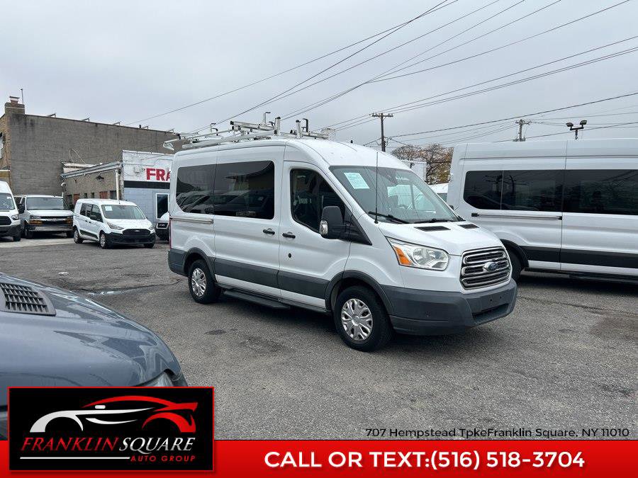 Used 2016 Ford Transit 150 XLT image 4