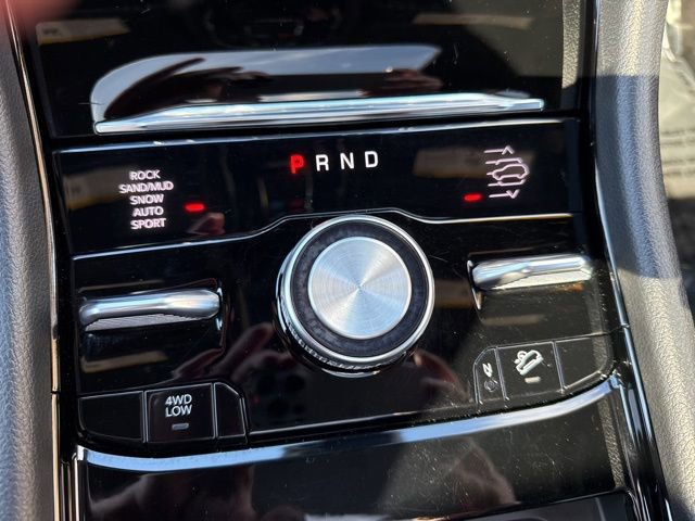 Used 2024 Jeep Grand Cherokee Summit w/ Adv Protech Group IV image 31