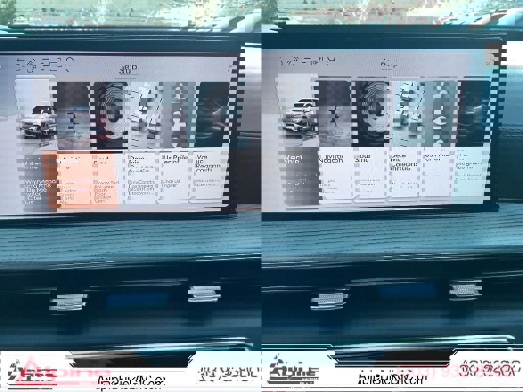 Used 2025 Genesis GV80 3.5T Prestige image 17