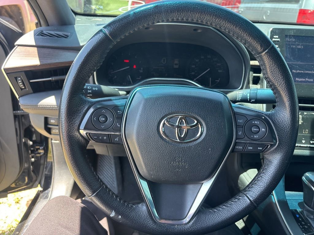 Used 2021 Toyota Avalon XLE FWD image 12