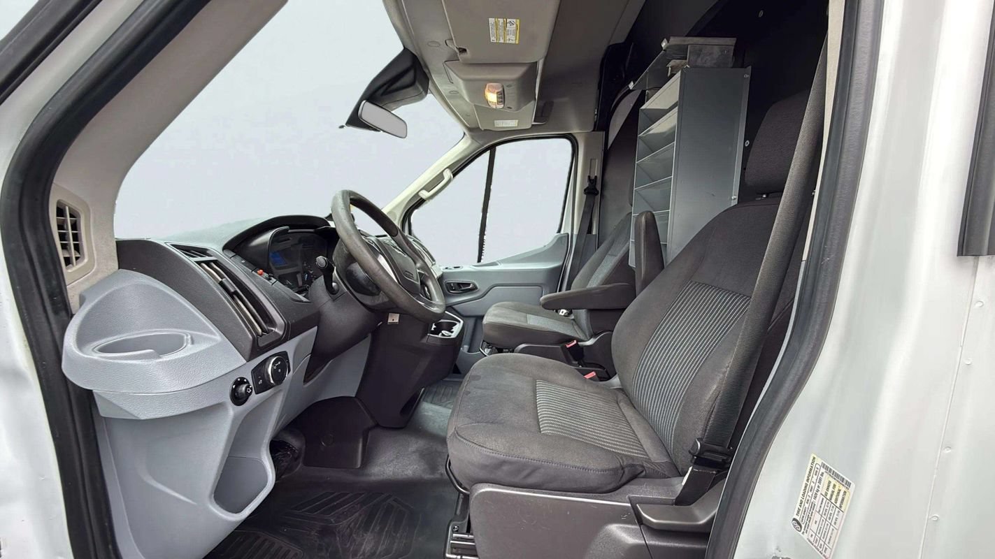 Used 2019 Ford Transit 250 148 Medium Roof w/ Interior Upgrade Package RWD image 15
