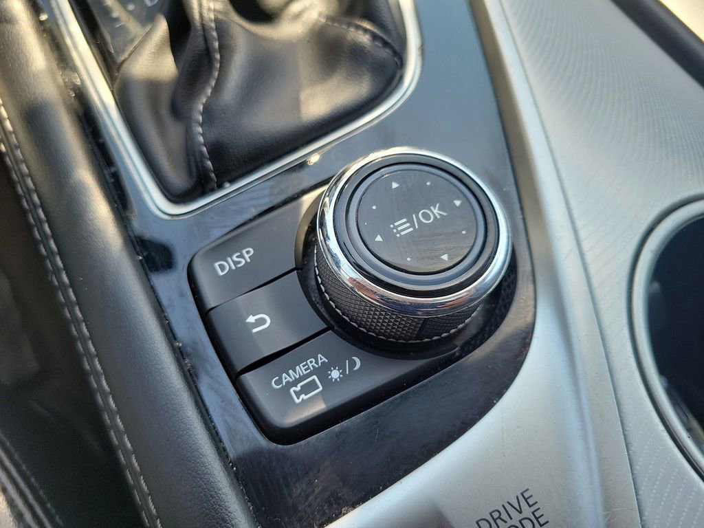 Used 2021 INFINITI Q50 Luxe RWD image 27