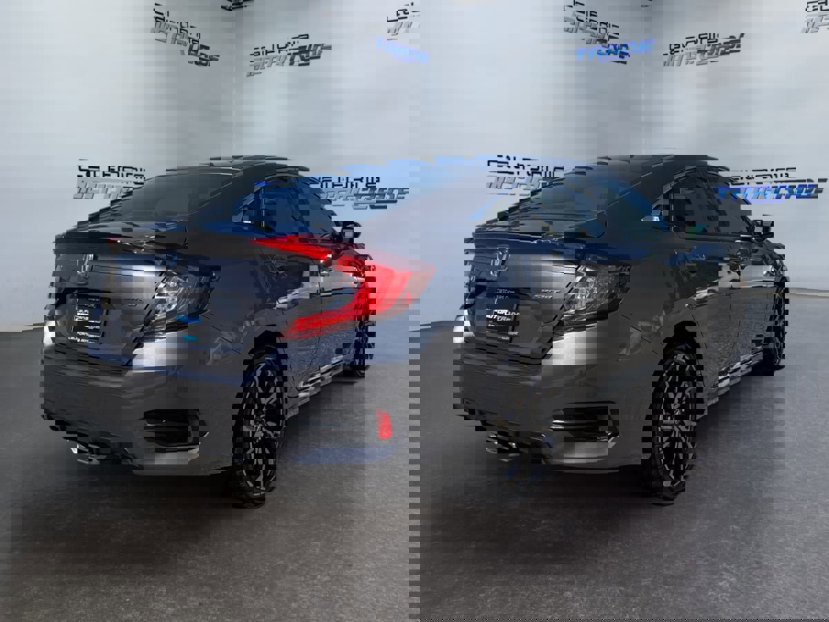 Used 2021 Honda Civic Sport image 5