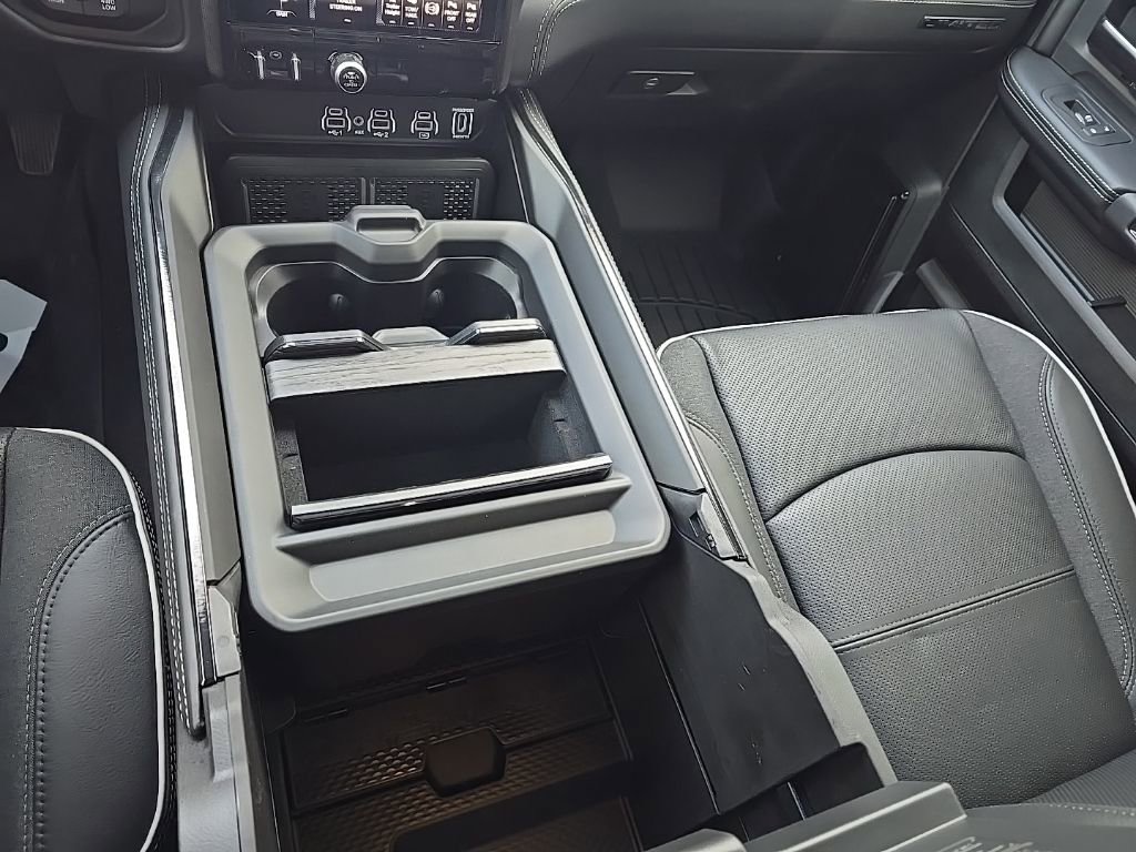 New 2026 RAM 3500 Limited image 15