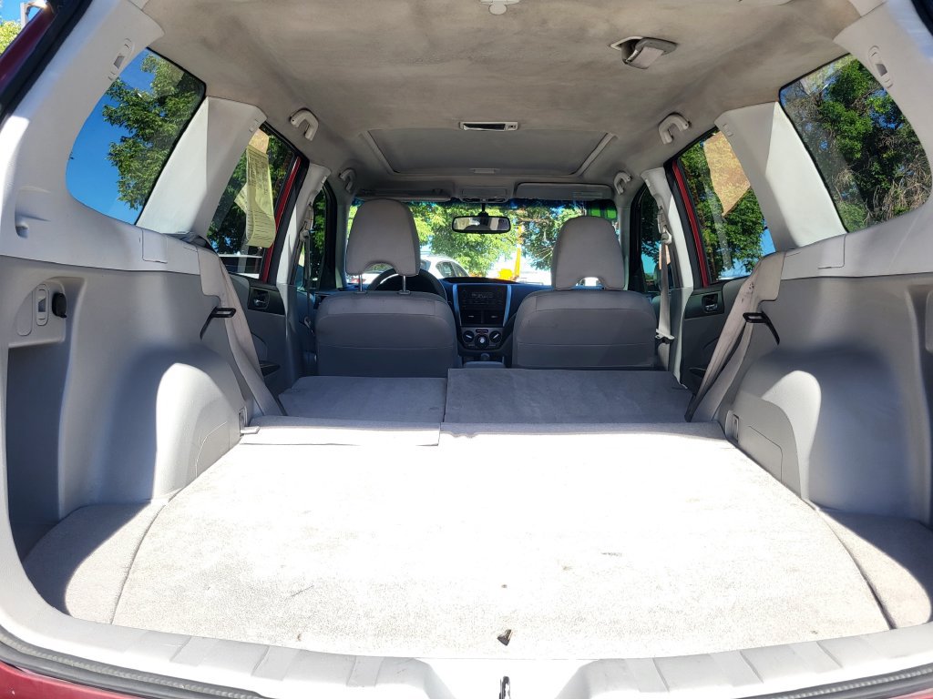 Used 2011 Subaru Forester 2.5X Premium AWD/4WD image 26