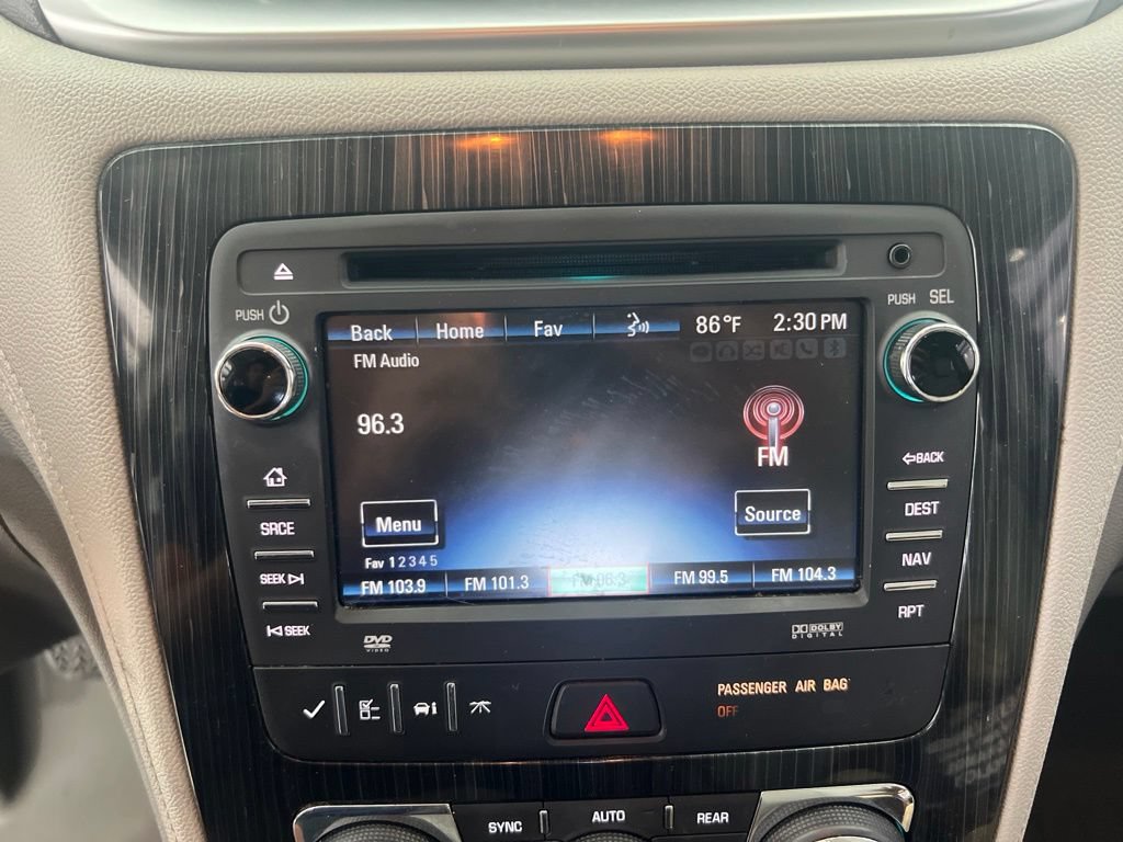 Used 2016 Chevrolet Traverse LT FWD image 13