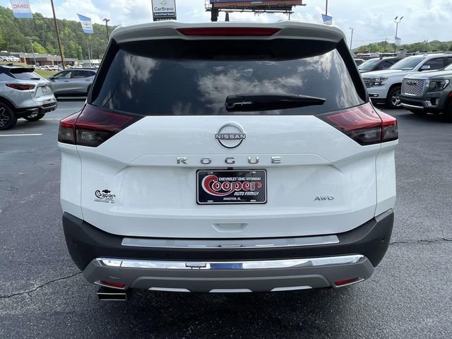 Used 2023 Nissan Rogue S AWD/4WD image 3