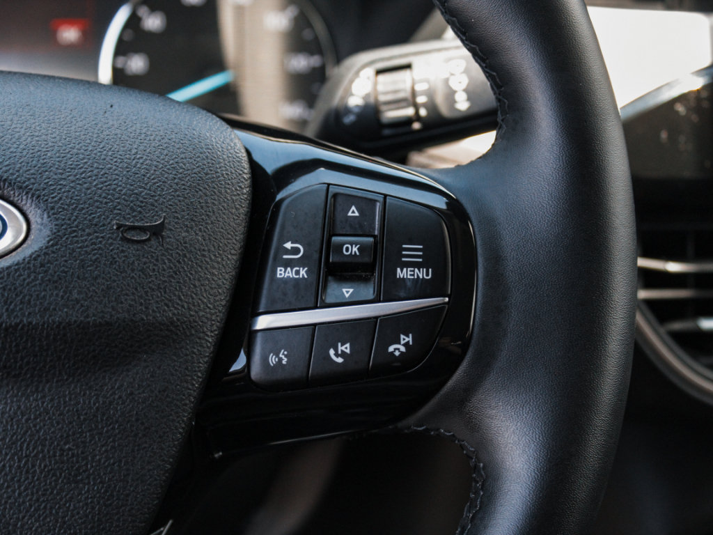 Used 2022 Ford Escape SEL FWD image 14