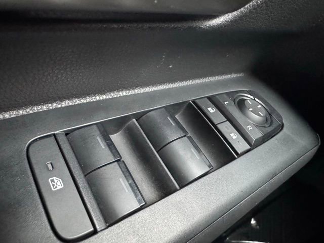 Certified 2024 Toyota Tacoma TRD Off-Road w/ TRD Off Road Upgrade Package AWD/4WD image 32