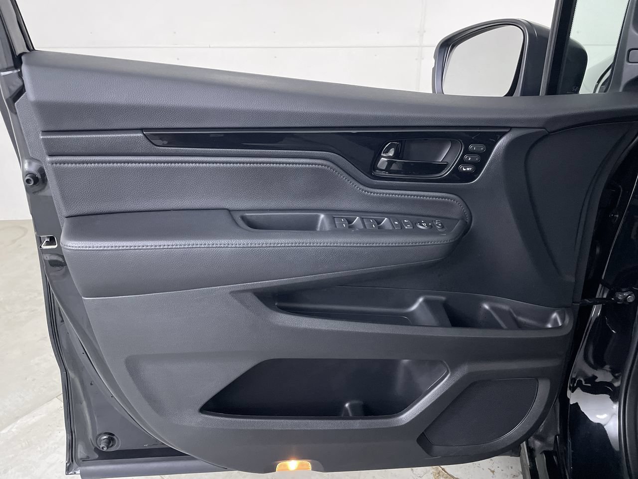 Used 2023 Honda Odyssey Touring image 10