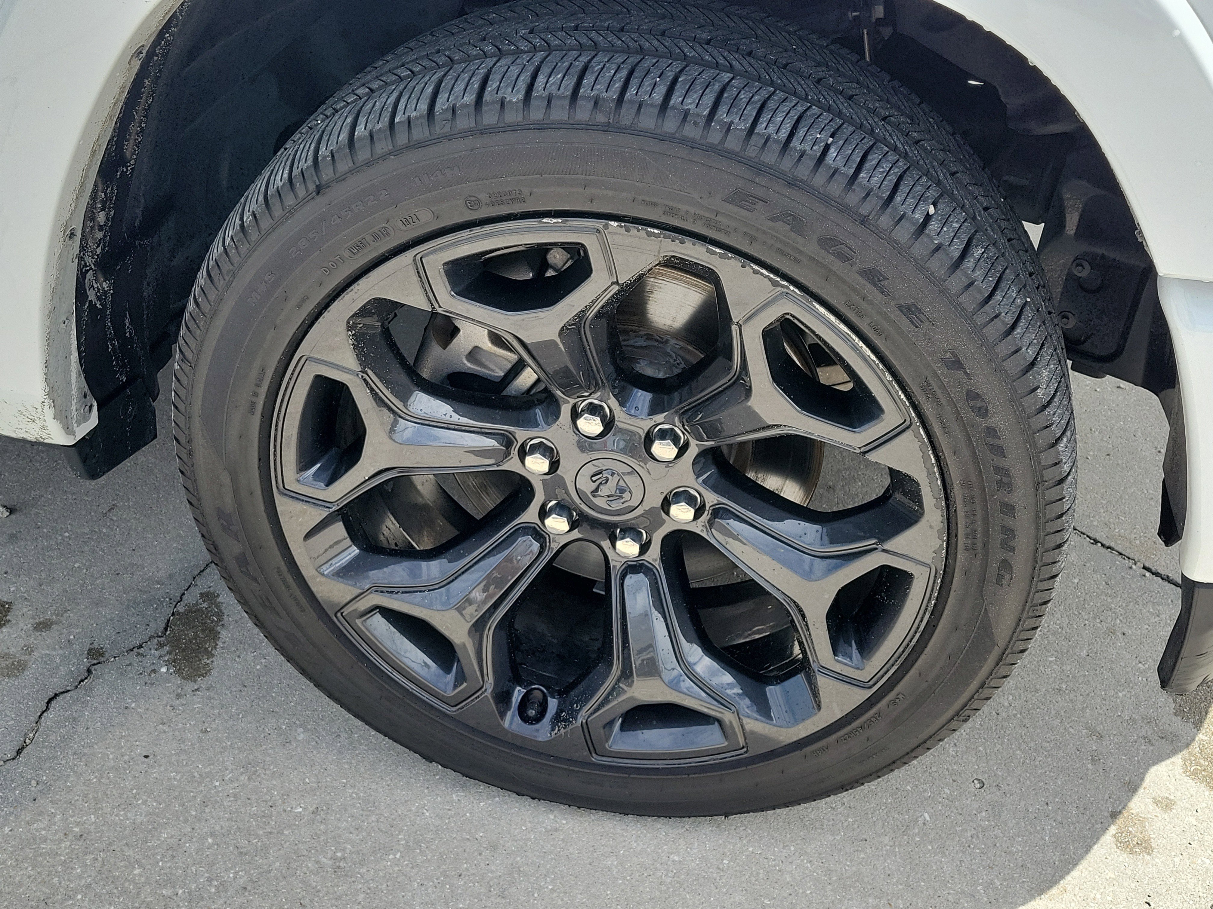 Used 2022 RAM 1500 Limited image 8