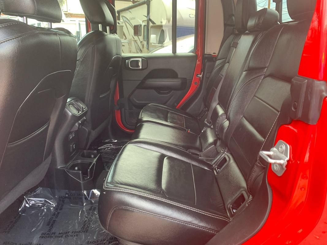 Used 2020 Jeep Gladiator Overland AWD/4WD image 19