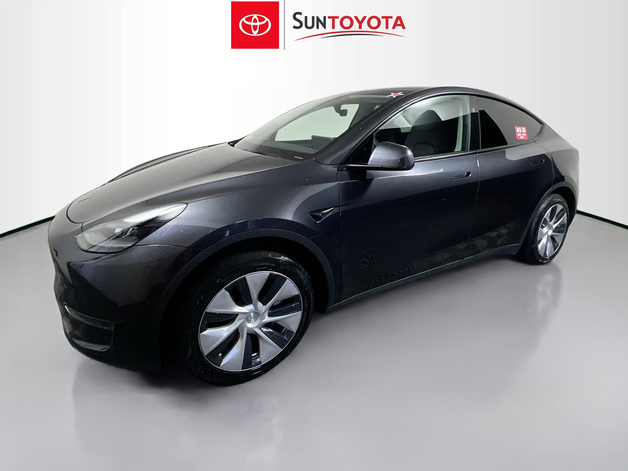 Used 2024 Tesla Model Y Long Range image 9