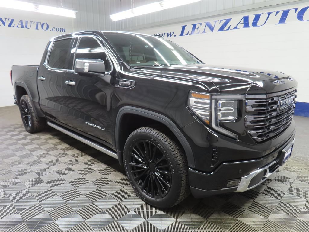 Used 2025 GMC Sierra 1500 Denali Ultimate AWD/4WD image 5