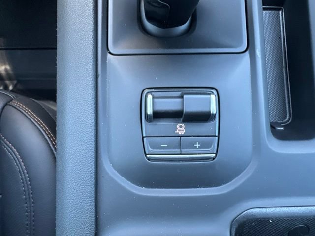 New 2026 GMC Sierra 1500 AT4 w/ AT4 Premium Package AWD/4WD image 6