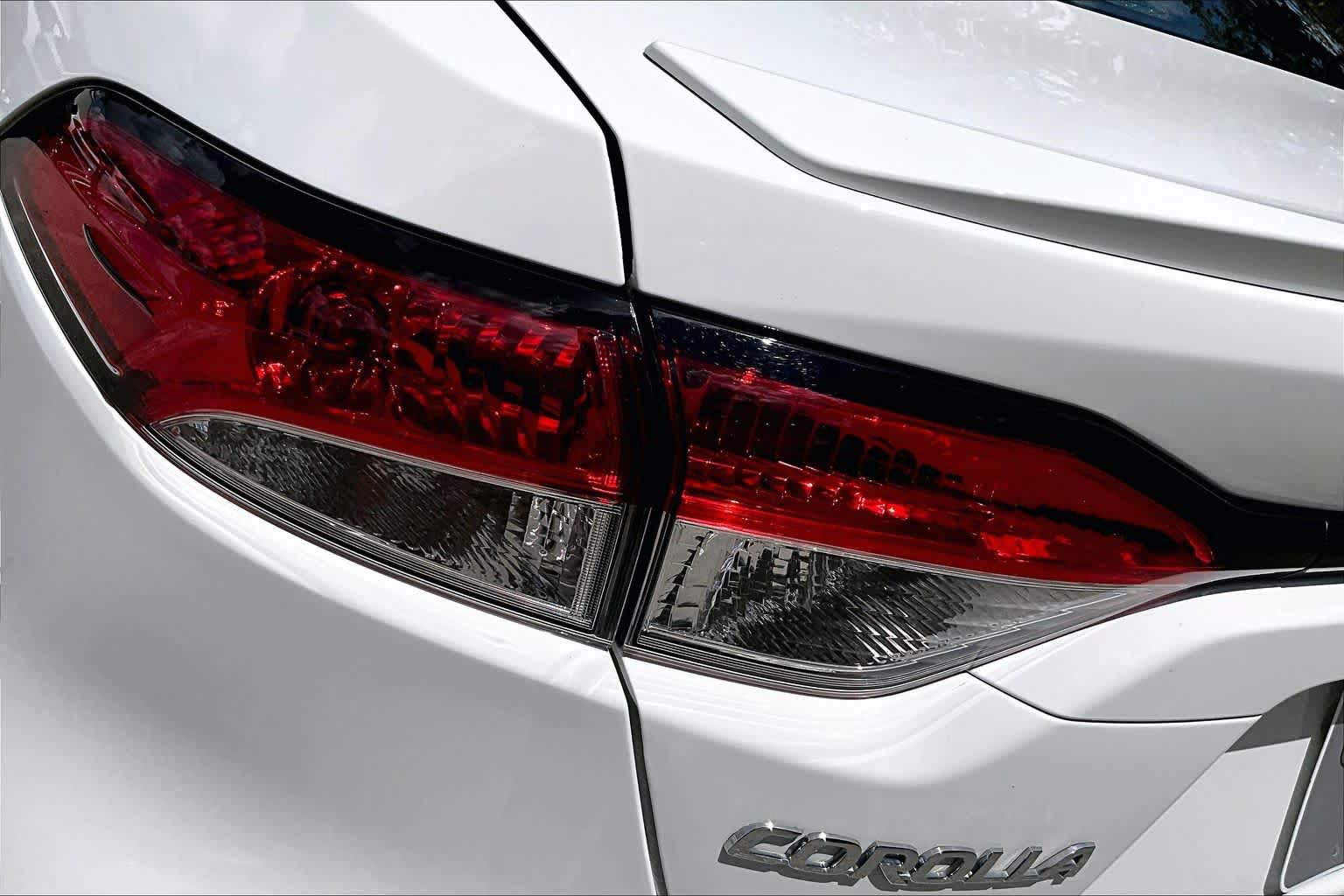 Used 2024 Toyota Corolla SE FWD image 29