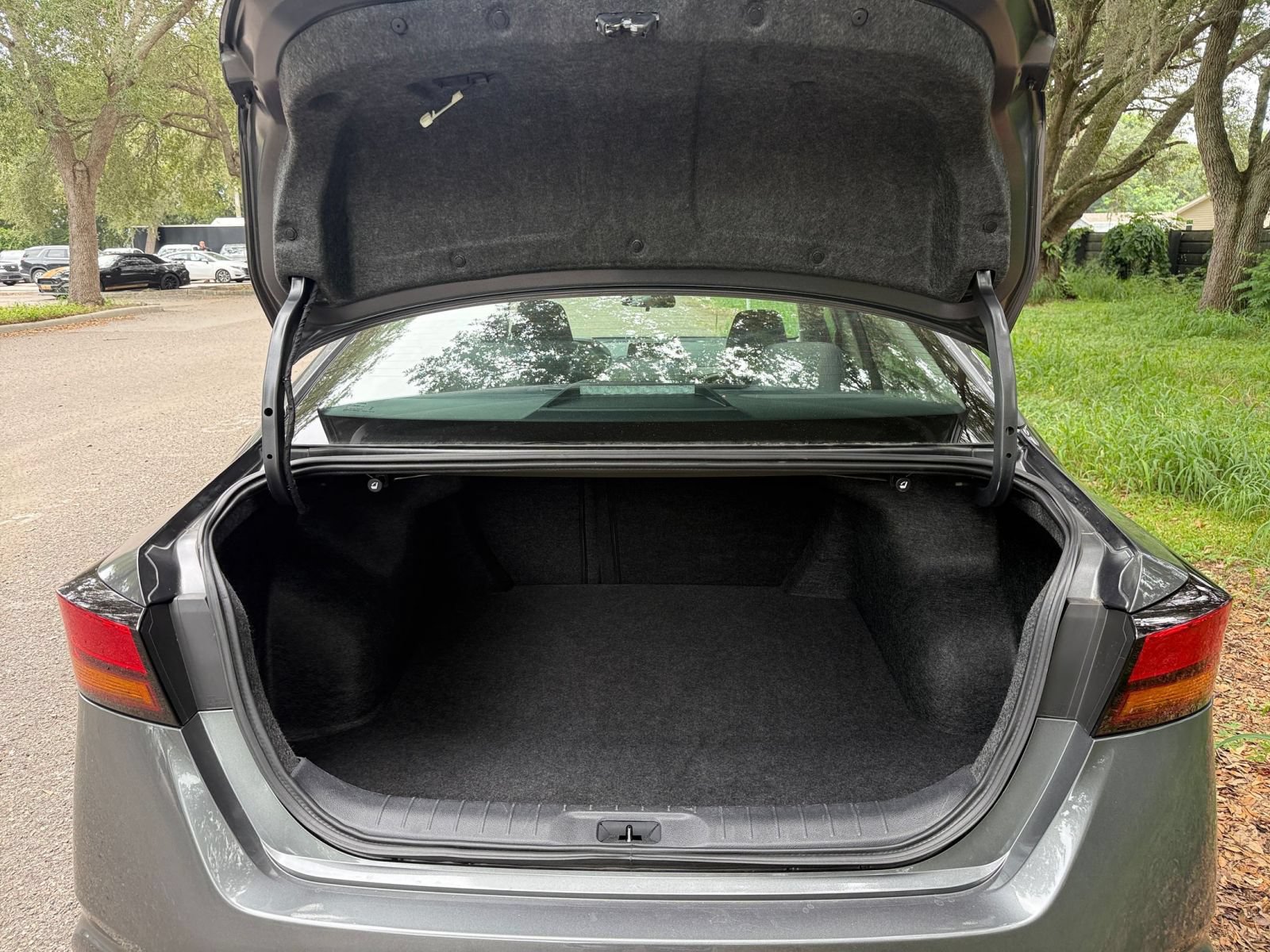 Used 2026 Nissan Altima 2.5 SV FWD image 28