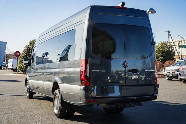 Used 2024 Mercedes-Benz Sprinter 3500 image 5