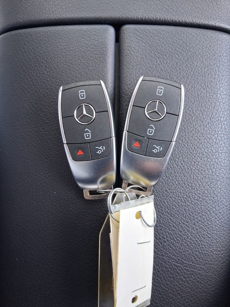 Certified 2025 Mercedes-Benz GLE 350 4MATIC image 20