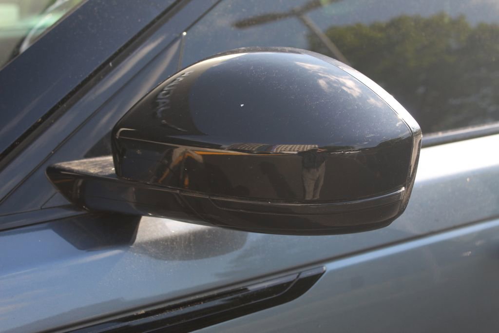 Used 2023 Land Rover Range Rover Velar R-Dynamic S AWD/4WD image 14